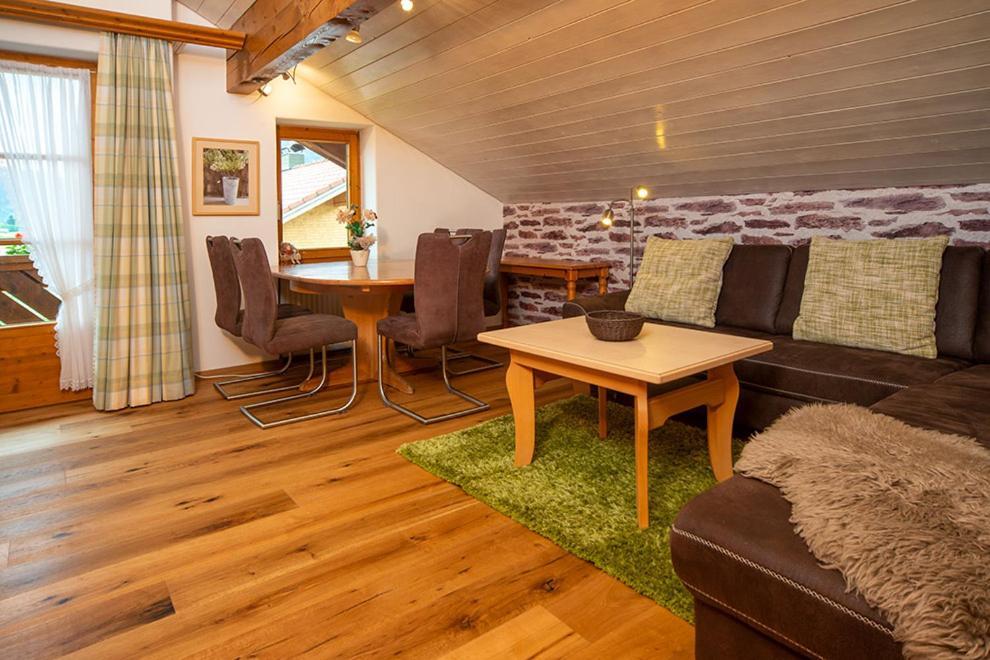 Charivari Sommer-hoernerbahnen Kostenlos Appartement